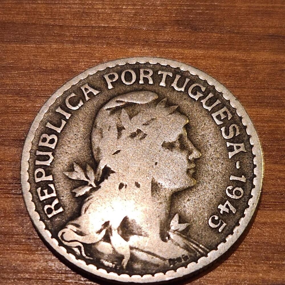 Unbranded Silver Collectibles